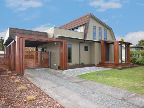 21 Rainbow Drive, Rainbow Point