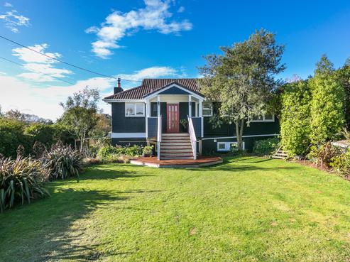 69 Stornoway Street, Karitane