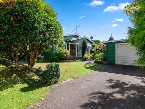 20 Larch Street, Victoria