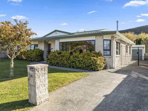 34 Mary Huse Grove, Manor Park
