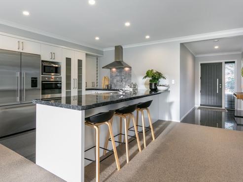 36 Kapiti Drive, Poraiti
