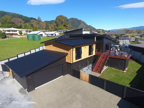 15 Pohutukawa Place, Pohara