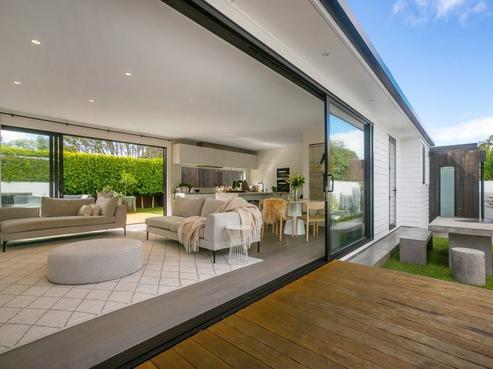 2 Walford Road, Point Chevalier