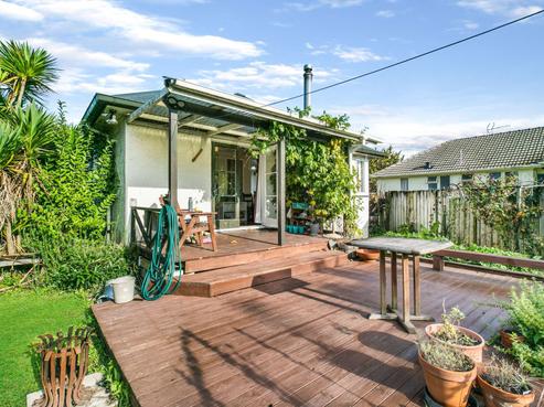 30 Douglas Crescent, Fairfield