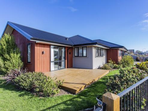 1 Retallick Way, Amberley