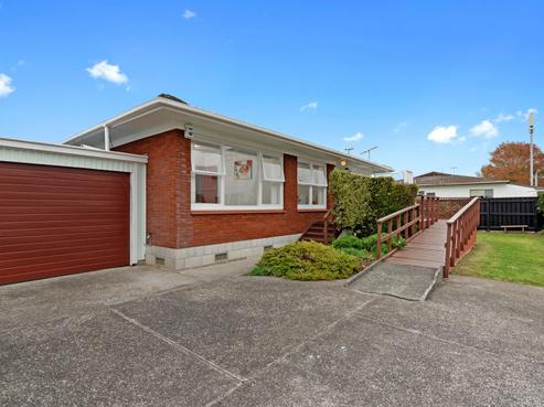 4/768 Beach Road, Browns Bay