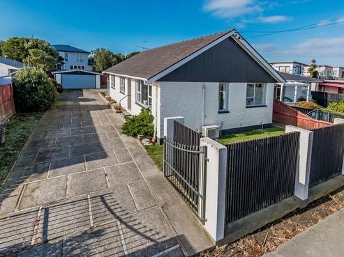 91 Rocking Horse Road, Southshore
