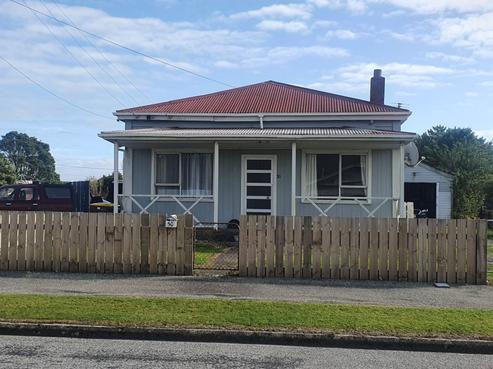 50 Blake Street, Blaketown