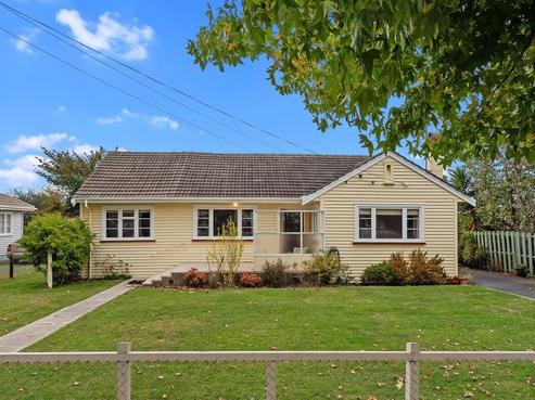 24 Wilson Street, Hamilton East