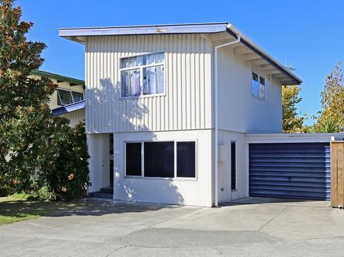 1/51A Avenue Road, Greenmeadows