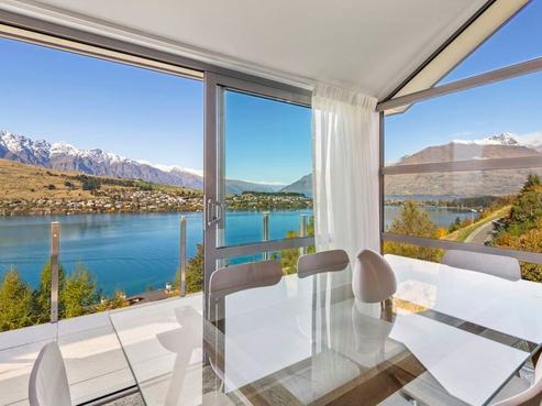 1/11 Gum Lane, Queenstown Central