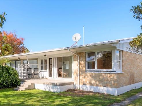 24 Tilsley Street, Glenholme