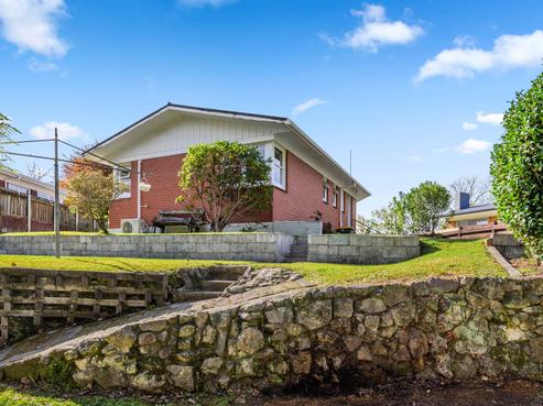 48 Pandora Avenue, Sunnybrook