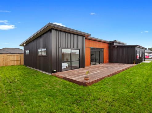 16 Kakariki Drive, Coastlands