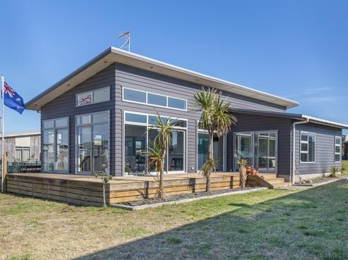 42 Kent Avenue, Waitarere Beach