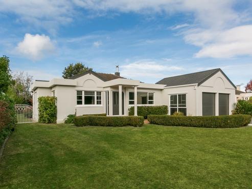 14 Anderson Road, Taradale