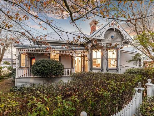 8 Eton Avenue, Devonport