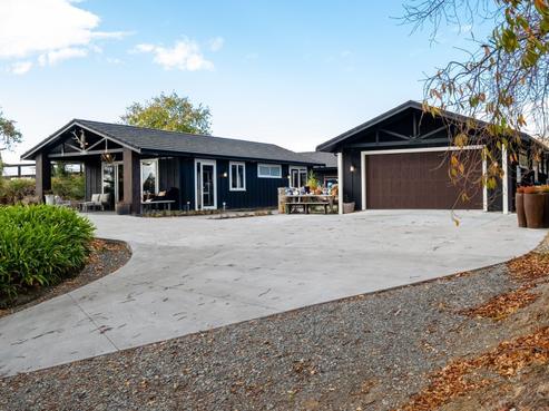227 Durham Drive, Havelock North