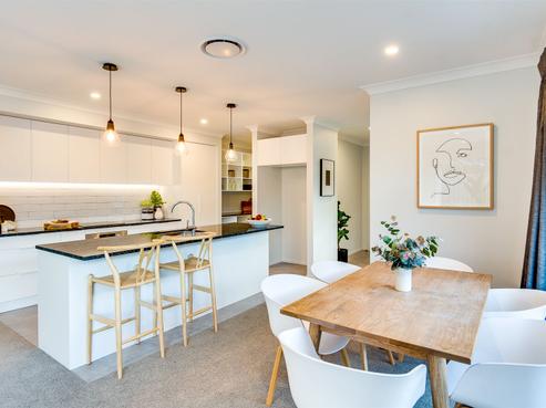 18 Gee Place, Taradale