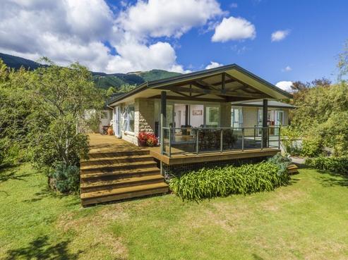 174 Marsden Valley Road, Stoke