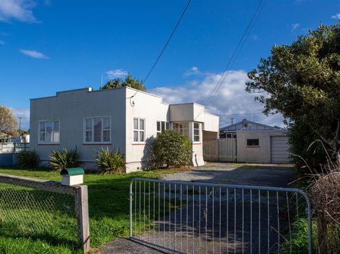 42 Packers Quay, Blaketown