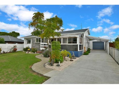 14 Nickell Place, Orewa