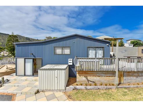 21 Westside Road, Port Waikato