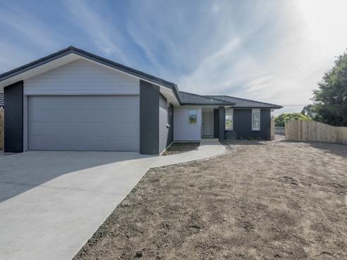 9 Waihurihia Street, Otaki