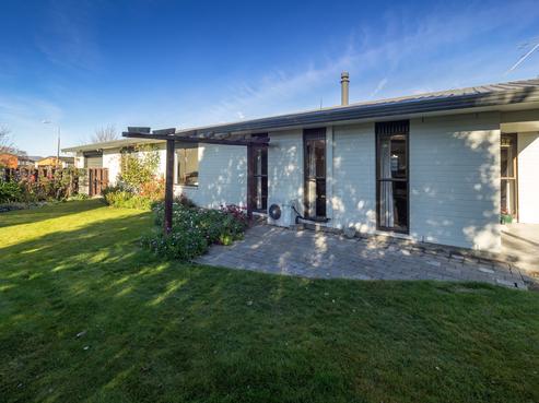 8 Ascot Place, Netherby