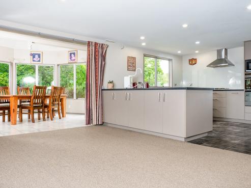 14 Peakes Road, Saint Johns Hill