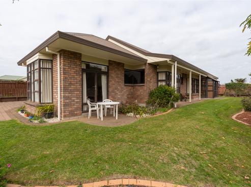 84 Pelorus Street, Glenview