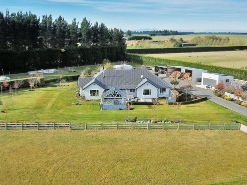 1440 Clintons Road, Darfield