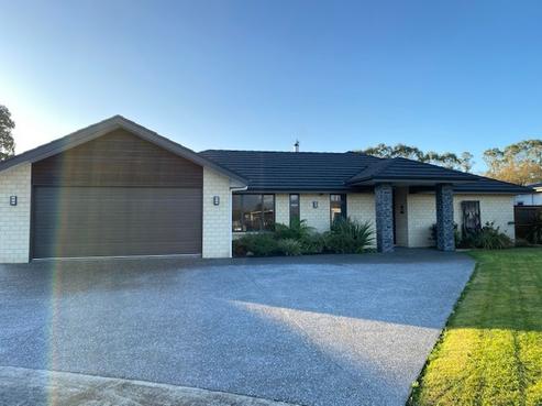 15 Kawatiri Place, Westport
