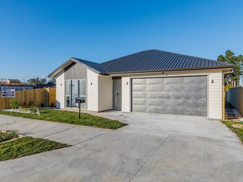 8 Moemoea Avenue, Kumeu