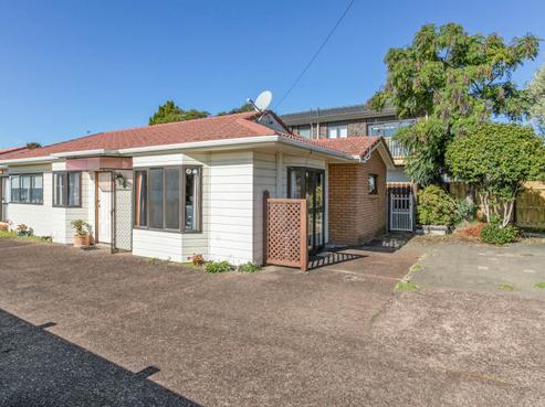 1/311 Point Chevalier Road, Point Chevalier