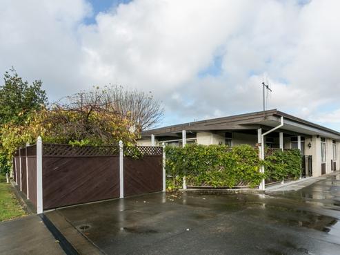 25 Wharerangi Road, Tamatea