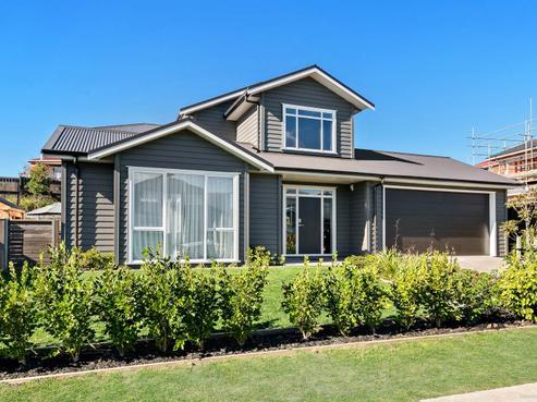 27 Couldrey Crescent, Red Beach