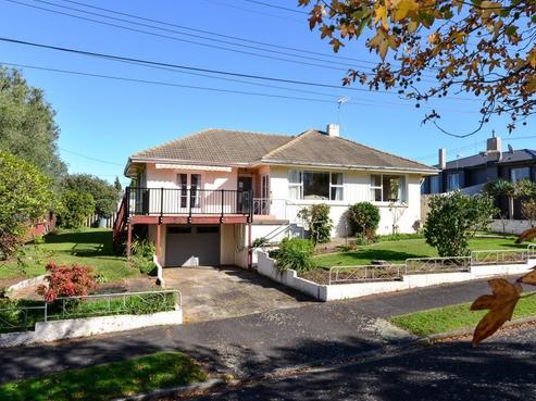 4 Corbett Avenue, Hillcrest