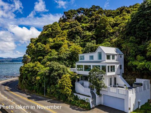 202 Marine Drive, Lowry Bay