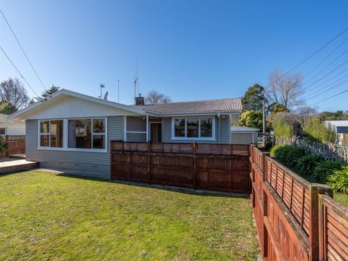 100 Lewis Street, Glenview