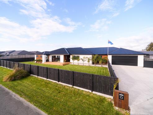 7 Mahi Grove, Feilding