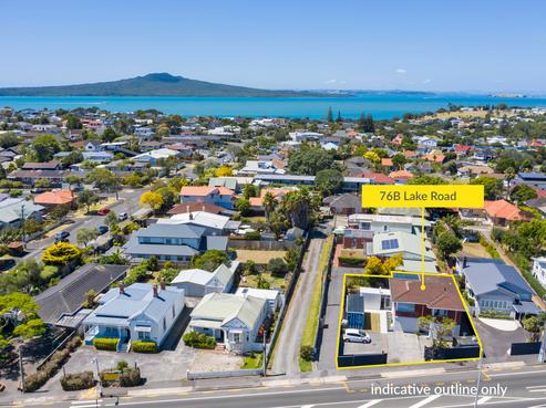 76B Lake Road, Narrow Neck