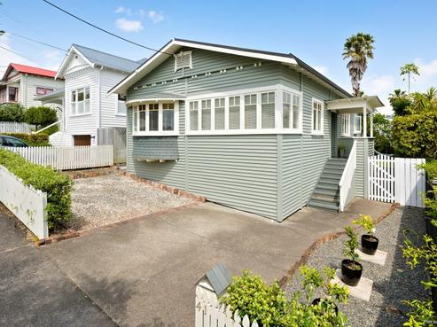 41 Kiwi Road, Stanley Point