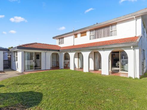 66 Garden Road, Avalon