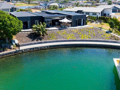 27 Mariners Haven, One Tree Point