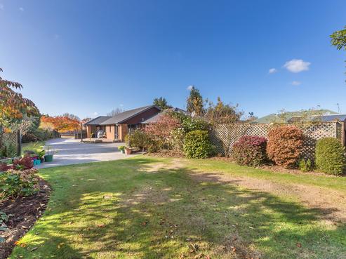 3 Raphael Close, Rolleston