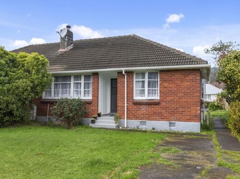 214 Cambridge Terrace, Naenae