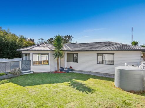 316 Triangle Road, Massey