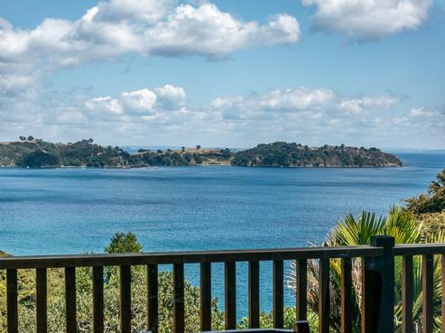 33 Belle Terrace, Waiheke Island