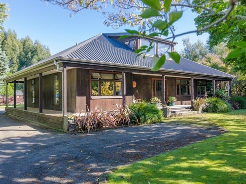 233 State Highway 2, Opaki